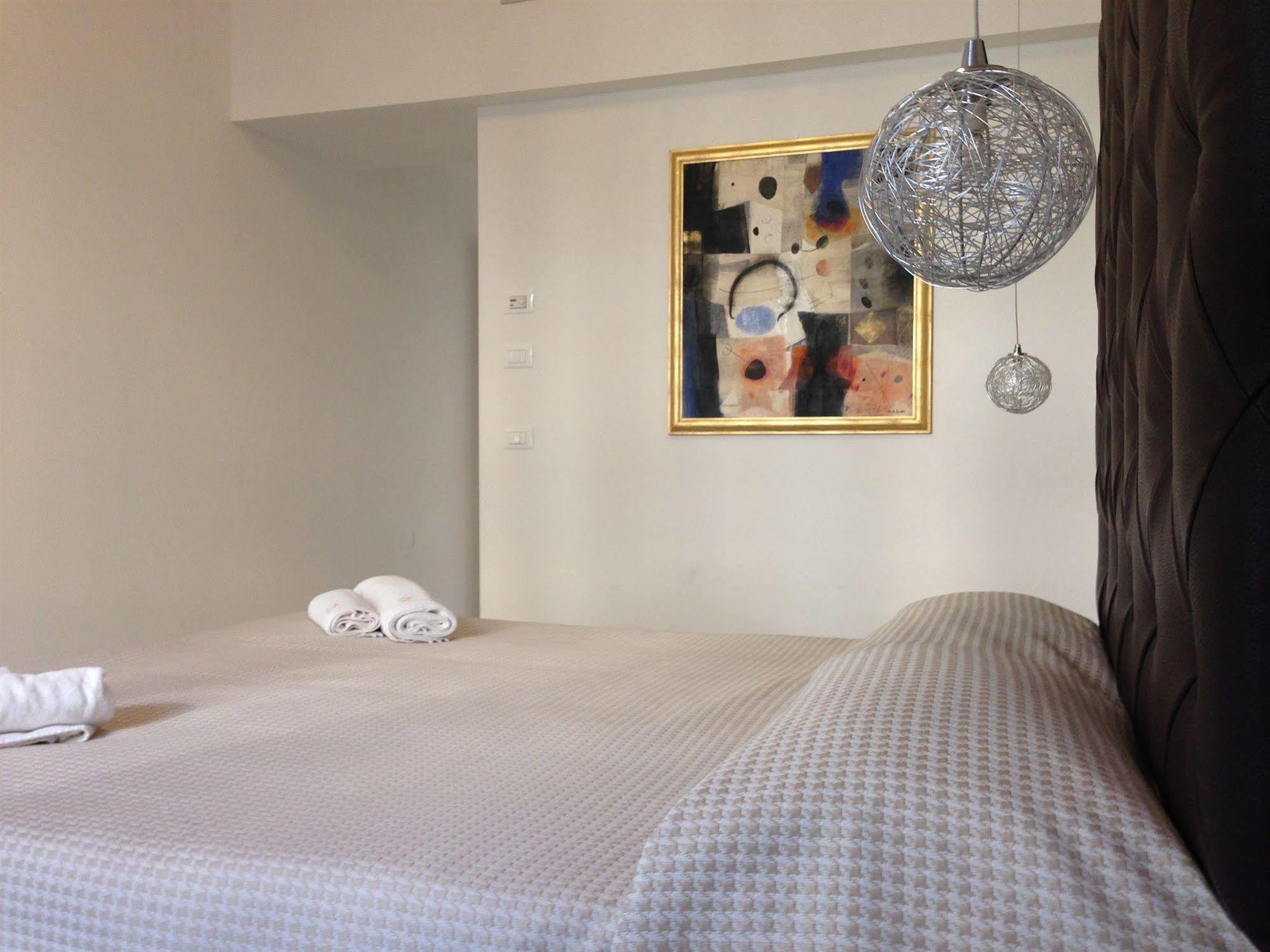 Bella Italia Bed & Breakfast Бергамо Екстериор снимка